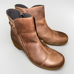 Keen Brown Cognac Leather with Button Detail Ankle Boots EU 38, US 7.5